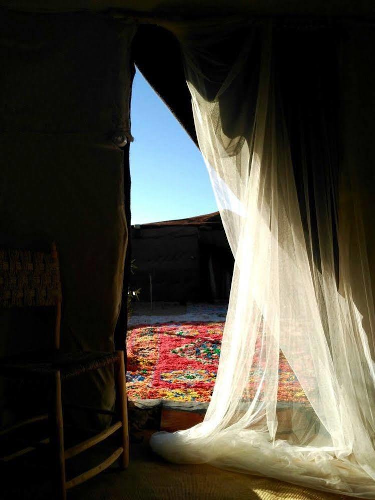 Kam Kam Dunes مرزوكة المظهر الخارجي الصورة